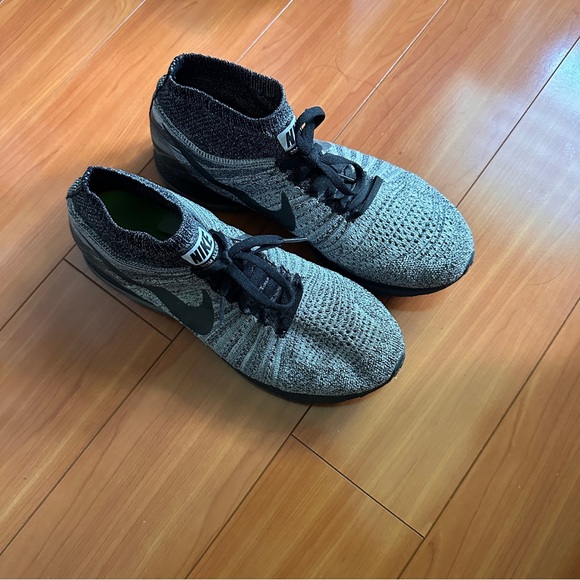 Men’s Nike Zoom All Out Running Shoes size 9.5 US - Picture 4 of 4